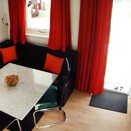 Haus-duesseldorf-freiheit-geniessen-mit-terrasse-grill Kahl am Main