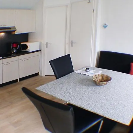 Appartement Haus-duesseldorf-freiheit-geniessen-mit-terrasse-grill *